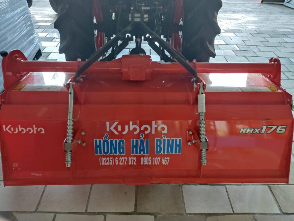 Hình ảnh dàn xới Kubota mẫu KRX176 cho đất ruộng khô, đất màu.