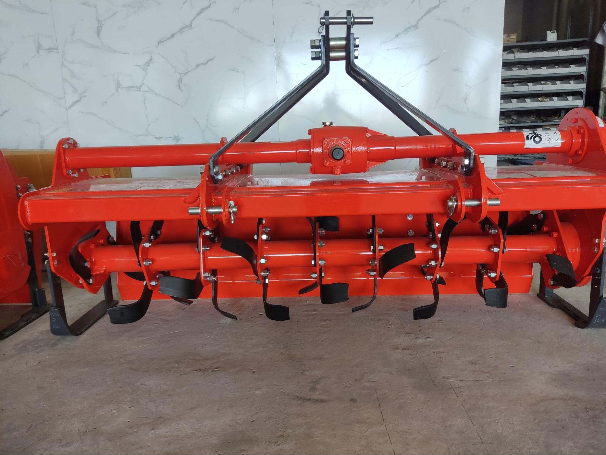 Dàn xới Kubota thiết kế cho đồng ruộng Việt Nam